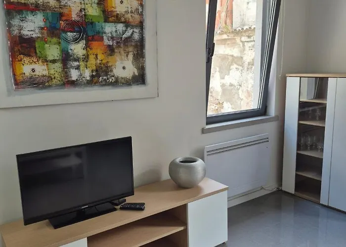 123 Muda Life Apartman